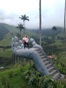 f7040259 d0f6 4880 8123 547004959d29