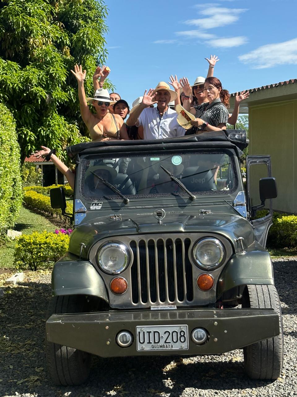 f8339e42 34f2 4639 9fa2 0727d85c53d1